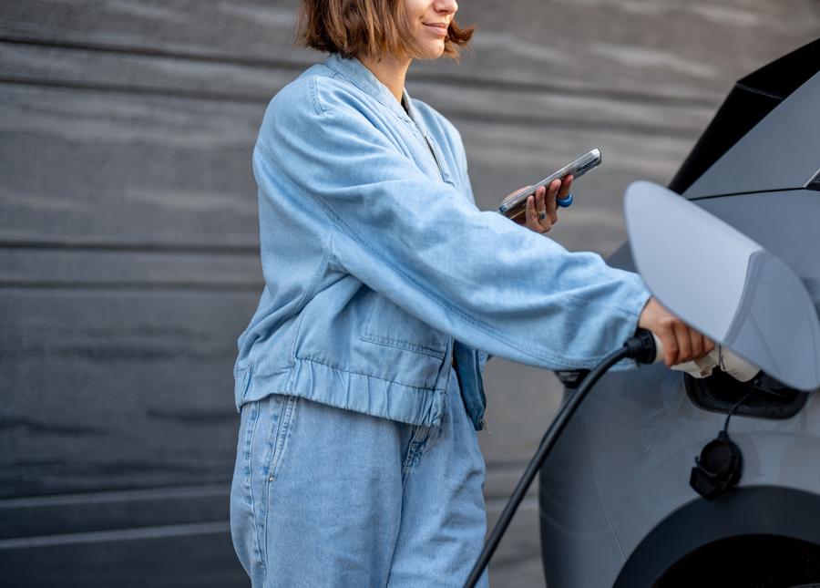 Aurora Energy Generation You - The Charger -  Bidirectional Vehicles and Charging